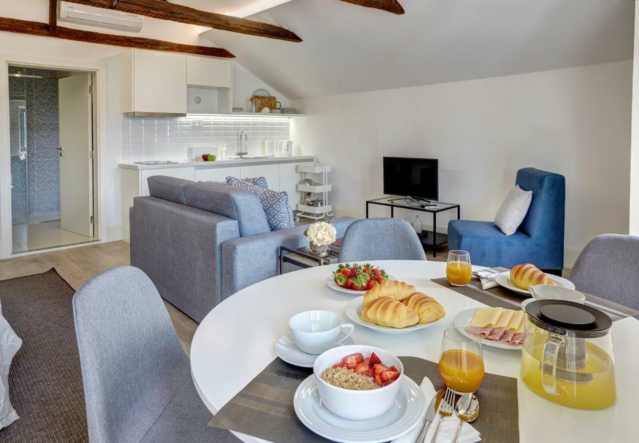 Porto Downtown Lovers Suites: Bombarda 451 Dış mekan fotoğraf