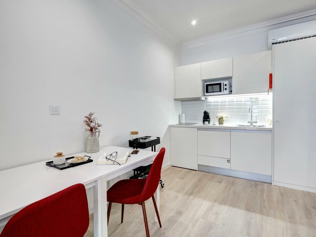 Porto Downtown Lovers Suites: Bombarda 451 Dış mekan fotoğraf