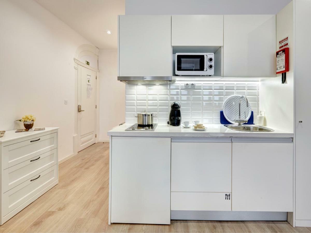 Porto Downtown Lovers Suites: Bombarda 451 Dış mekan fotoğraf